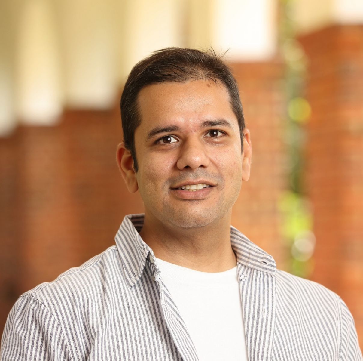 Dr. Madhur Behl
