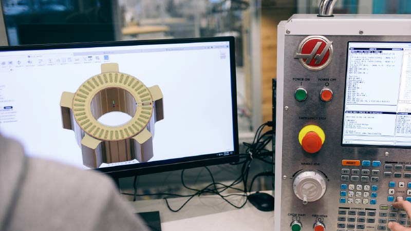 Engineering Technology Difference