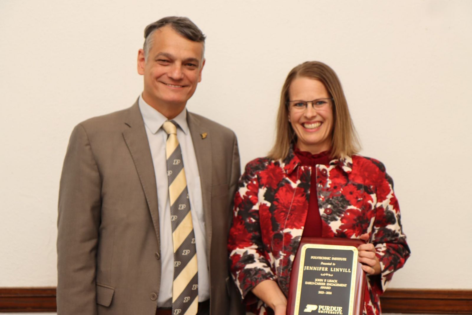 Dean Castro and Jennifer Linvill. (Purdue University photo/John O'Malley)