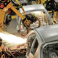 Integrating technology with tradition: advancing advanced manufacturing